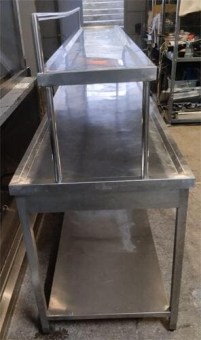 Τραπέζι Ανοξείδωτο Λαντζωτό Με Ράφι 231x70x120Cm Μεταχειρισμένο